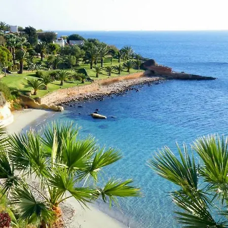 فندق Bay 4*