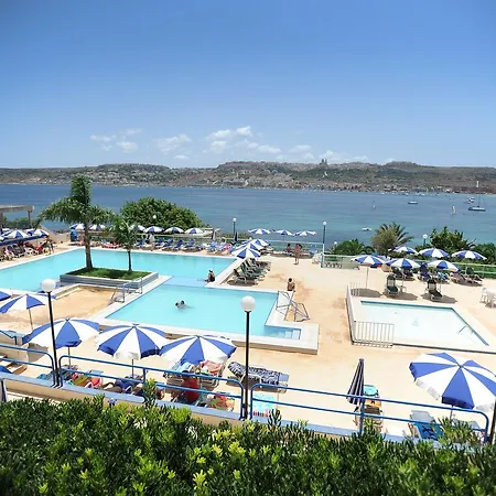 Bay 4*